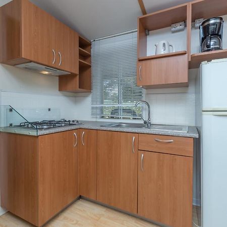Camping Adria Mobile Homes In Brioni Sunny Camping PUY Eksteriør bilde