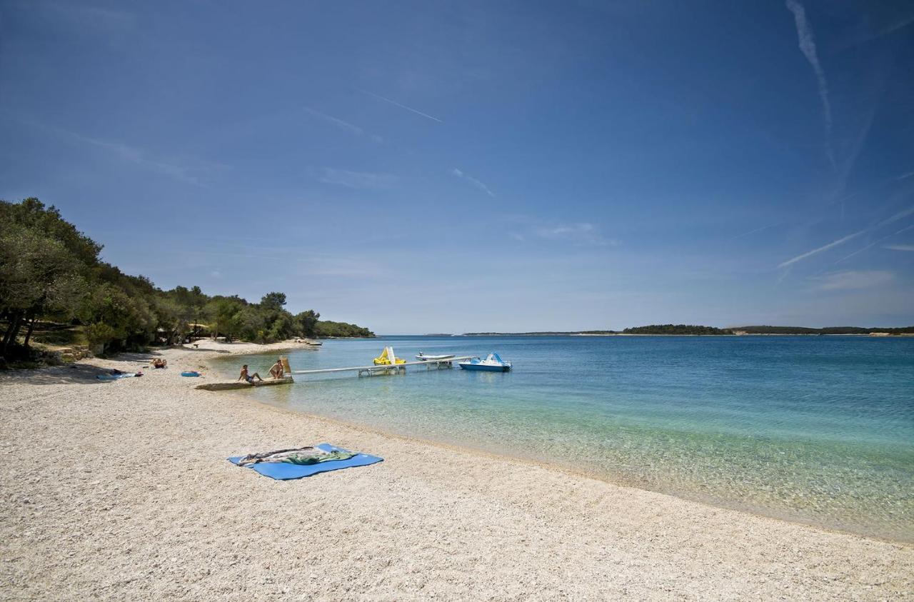 Camping Adria Mobile Homes In Brioni Sunny Camping PUY Eksteriør bilde