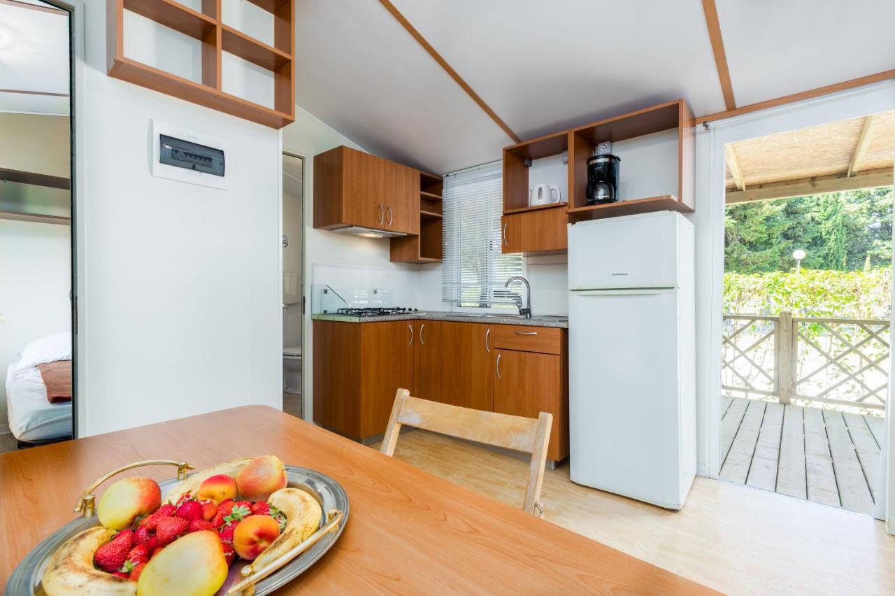 Camping Adria Mobile Homes In Brioni Sunny Camping PUY Eksteriør bilde