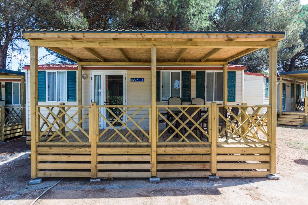 Camping Adria Mobile Homes In Brioni Sunny Camping PUY Eksteriør bilde